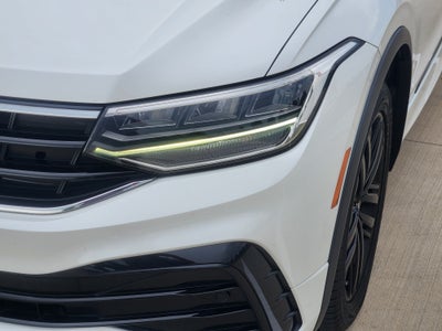 2022 Volkswagen Tiguan SE R-Line Black