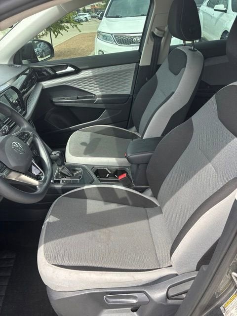 2022 Volkswagen Taos S