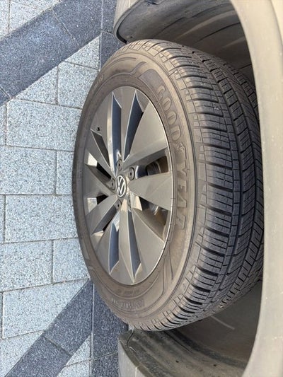 2023 Volkswagen Taos S