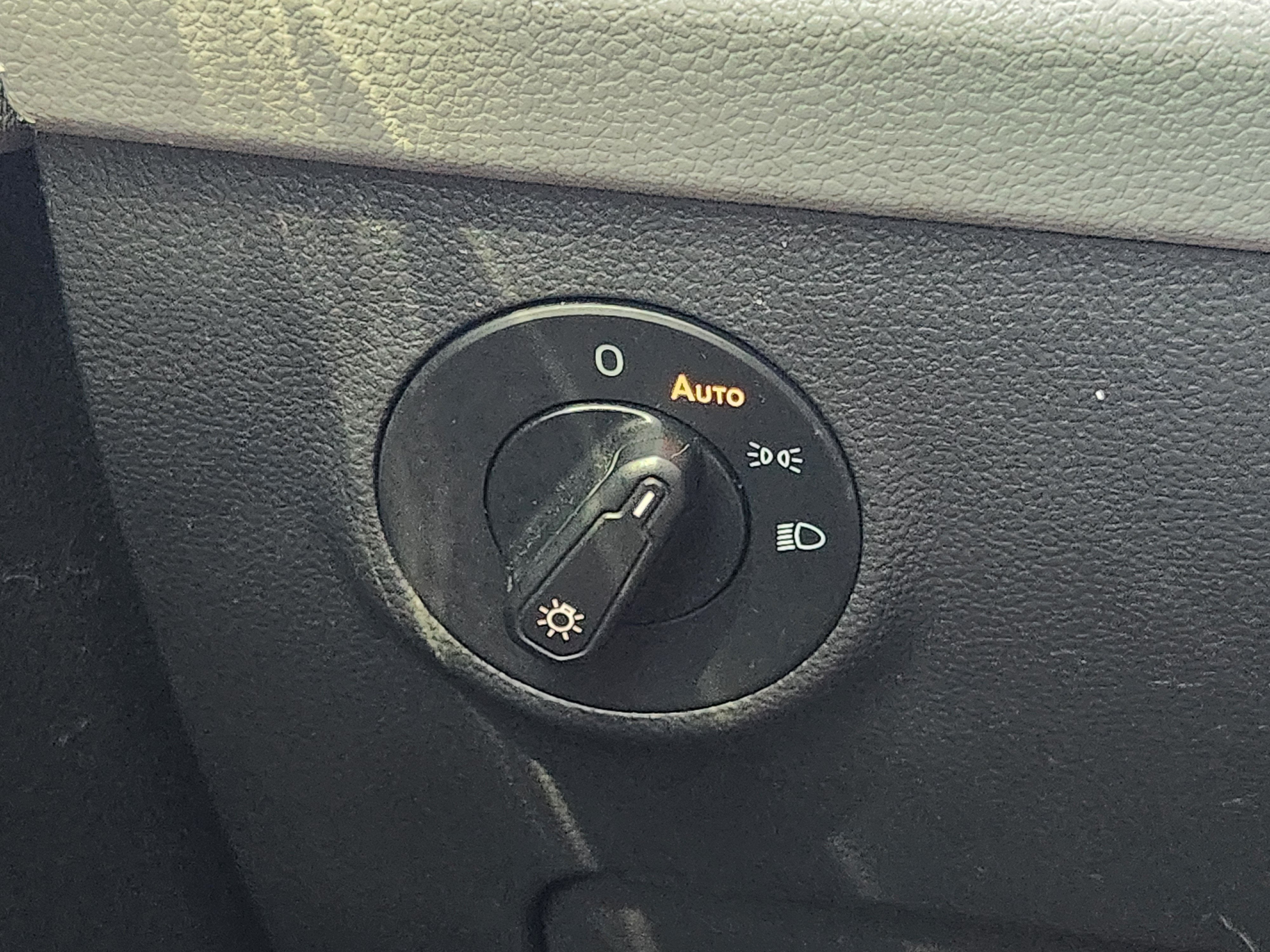 2022 Volkswagen Taos S