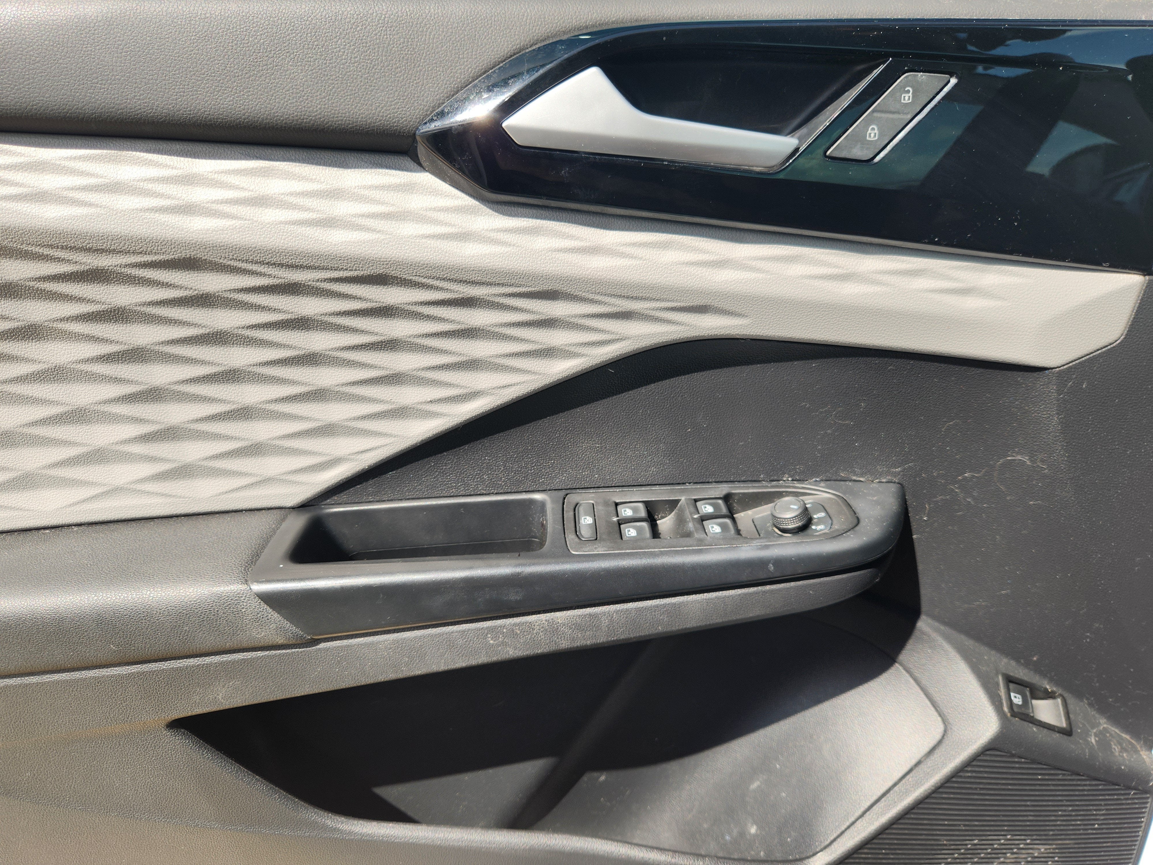 2022 Volkswagen Taos S