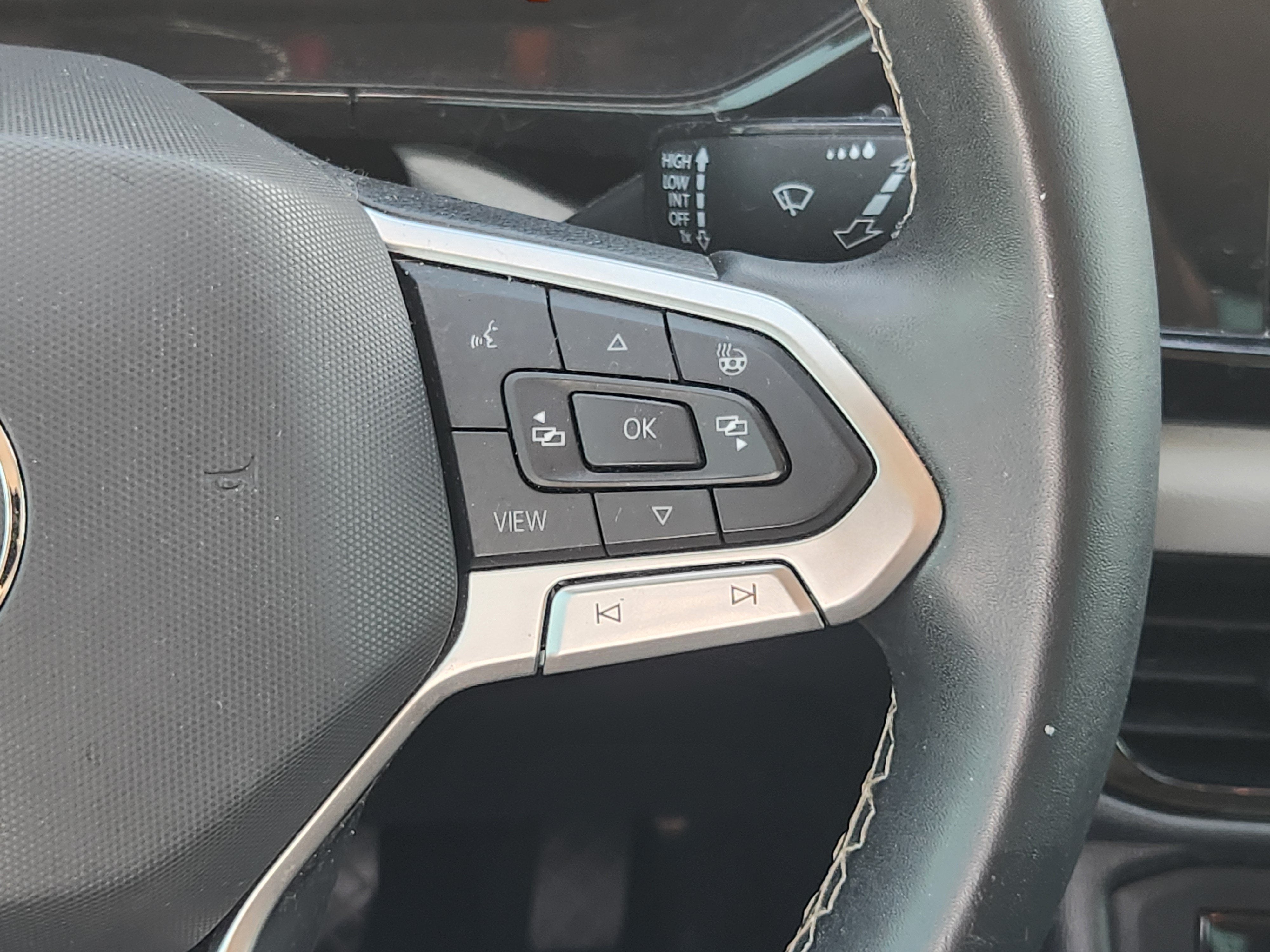 2022 Volkswagen Taos S