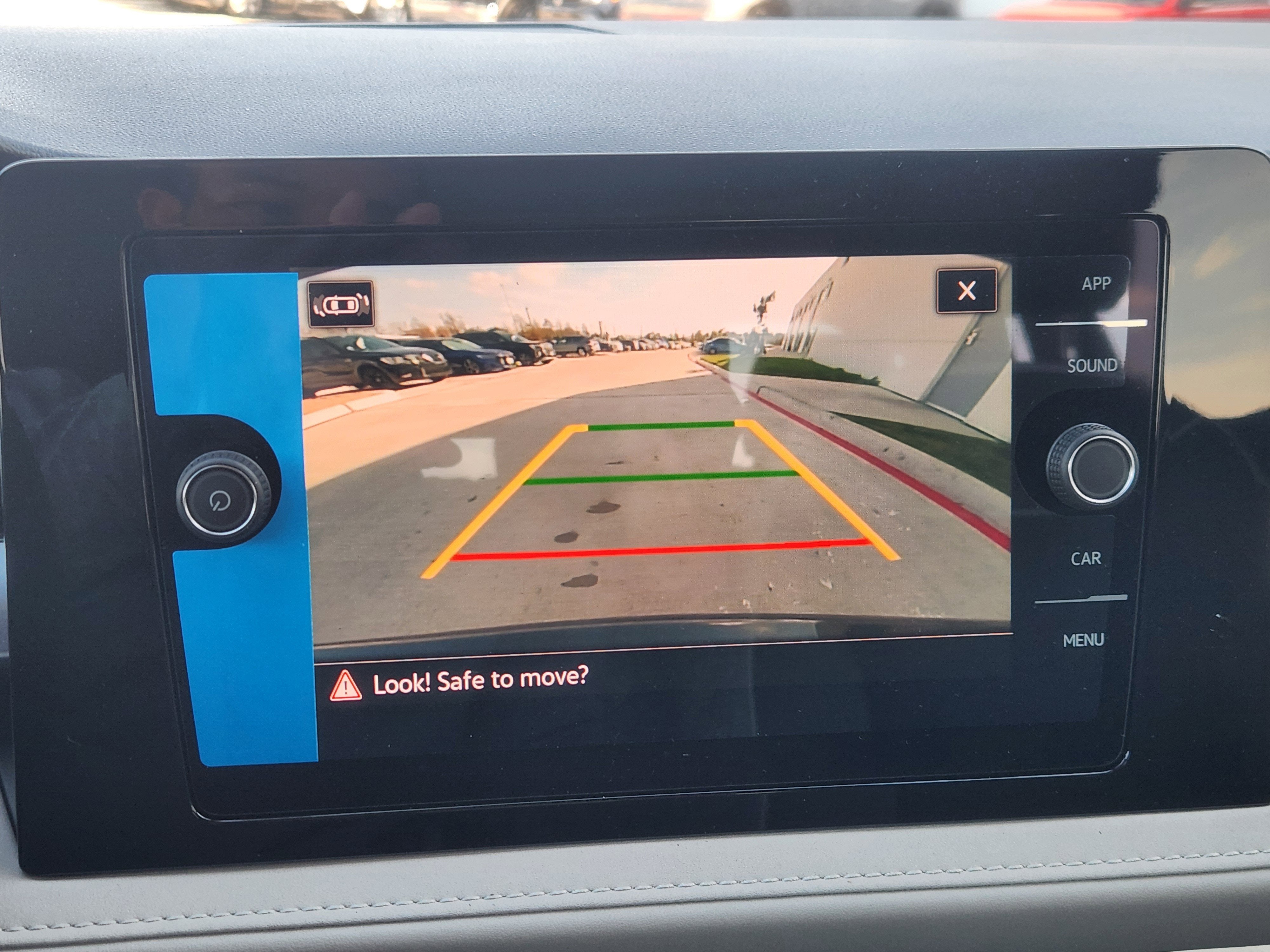 2026 Volkswagen Taos SE