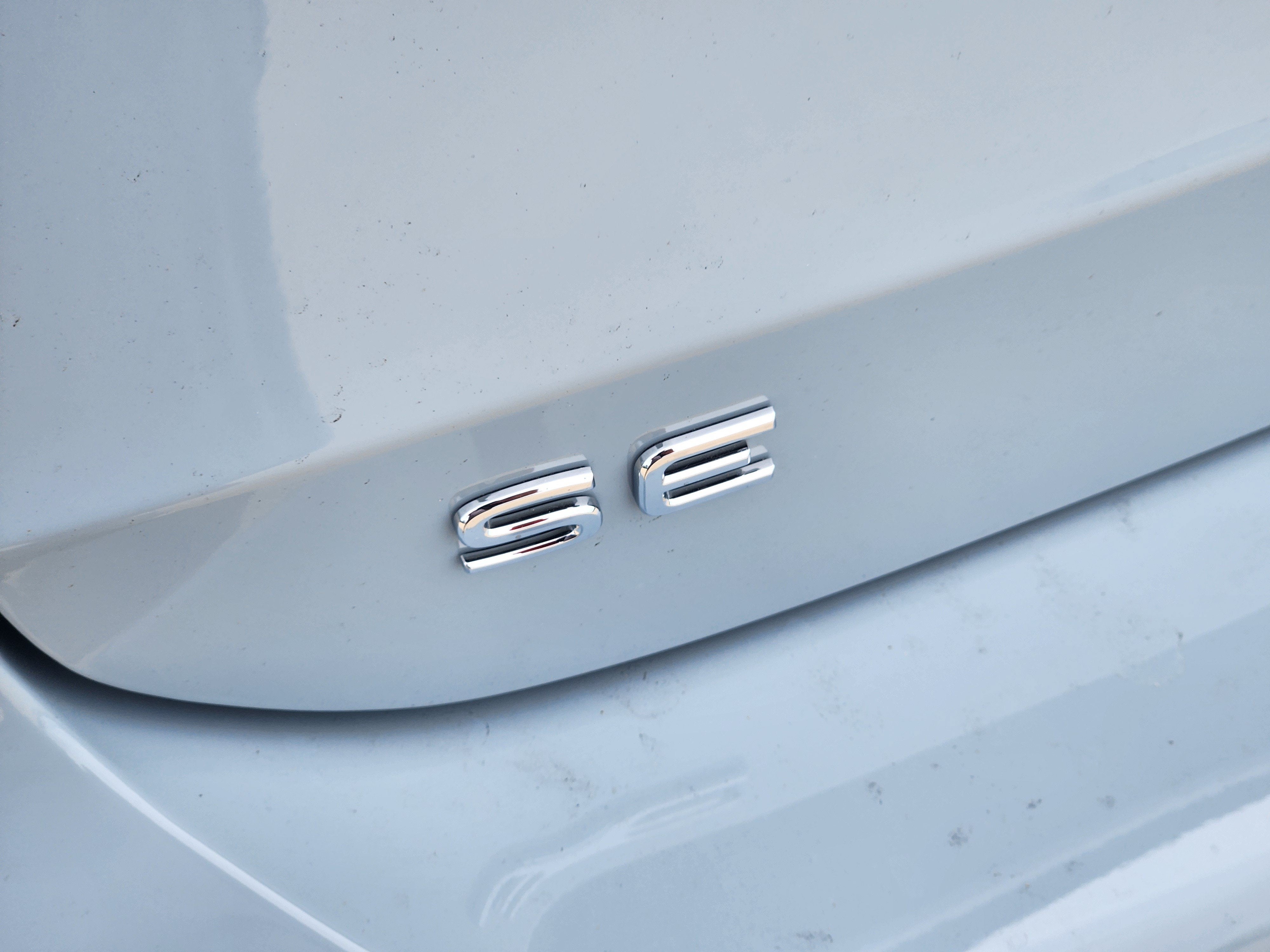 2027 Volkswagen Taos SE