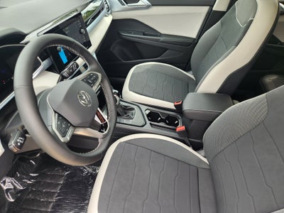 2027 Volkswagen Taos SE
