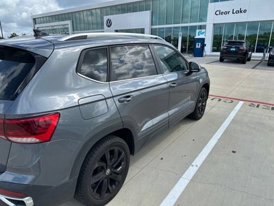 2024 Volkswagen Taos SE