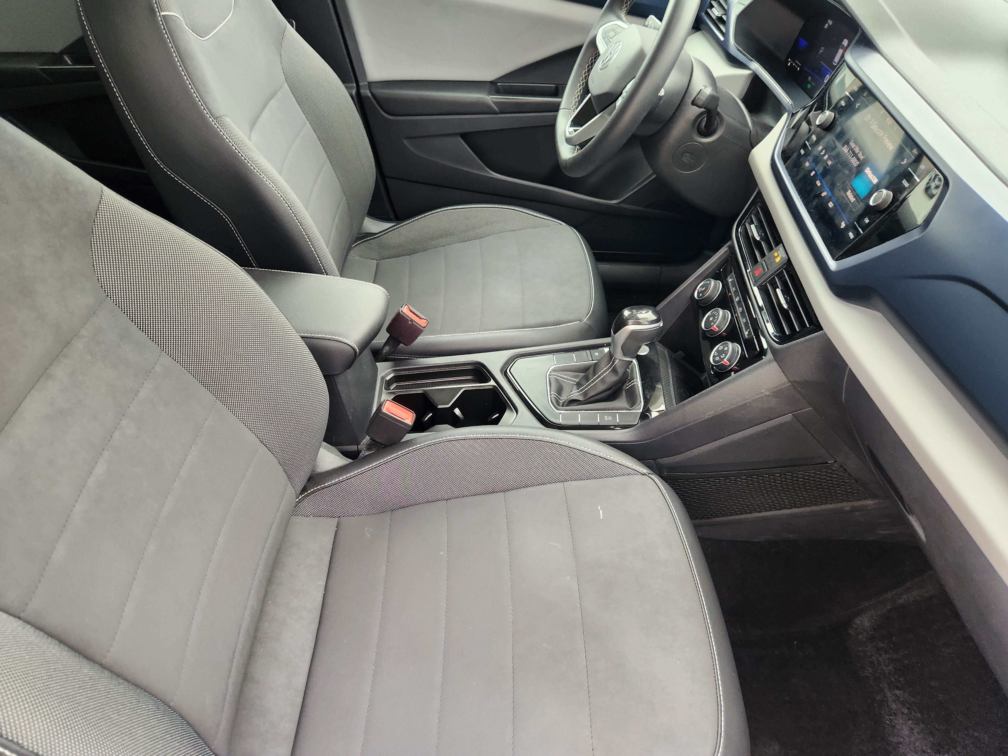 2023 Volkswagen Taos SE