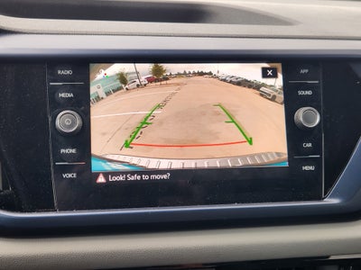 2023 Volkswagen Taos SE