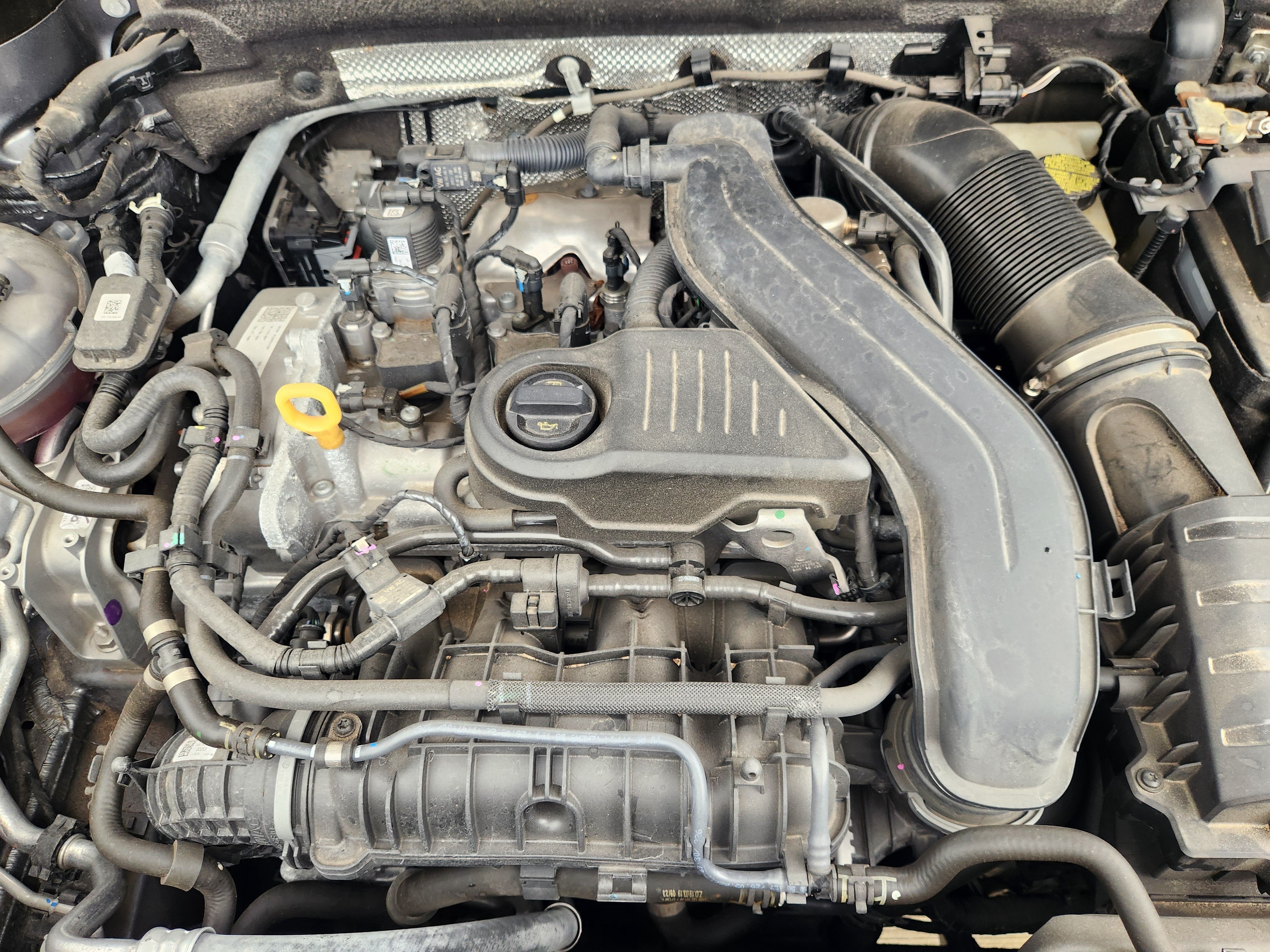 2023 Volkswagen Taos SE