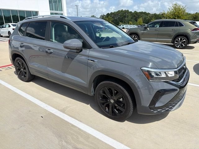 2023 Volkswagen Taos SE
