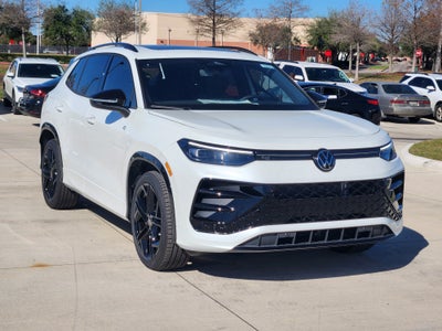 2026 Volkswagen Tiguan SE R-Line Black