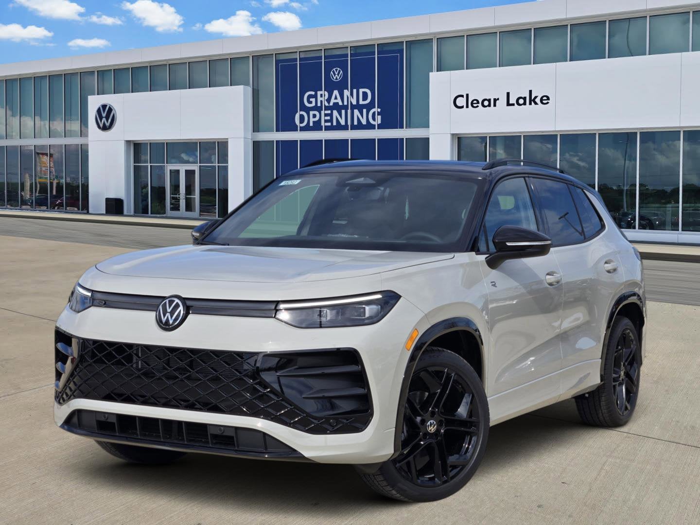 2026 Volkswagen Tiguan SE R-Line Black