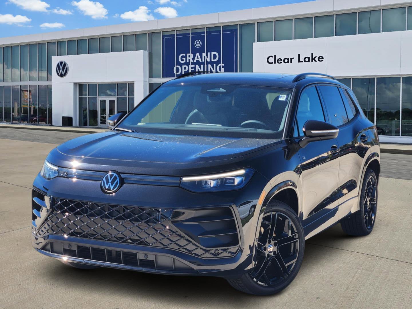 2026 Volkswagen Tiguan SE R-Line Black