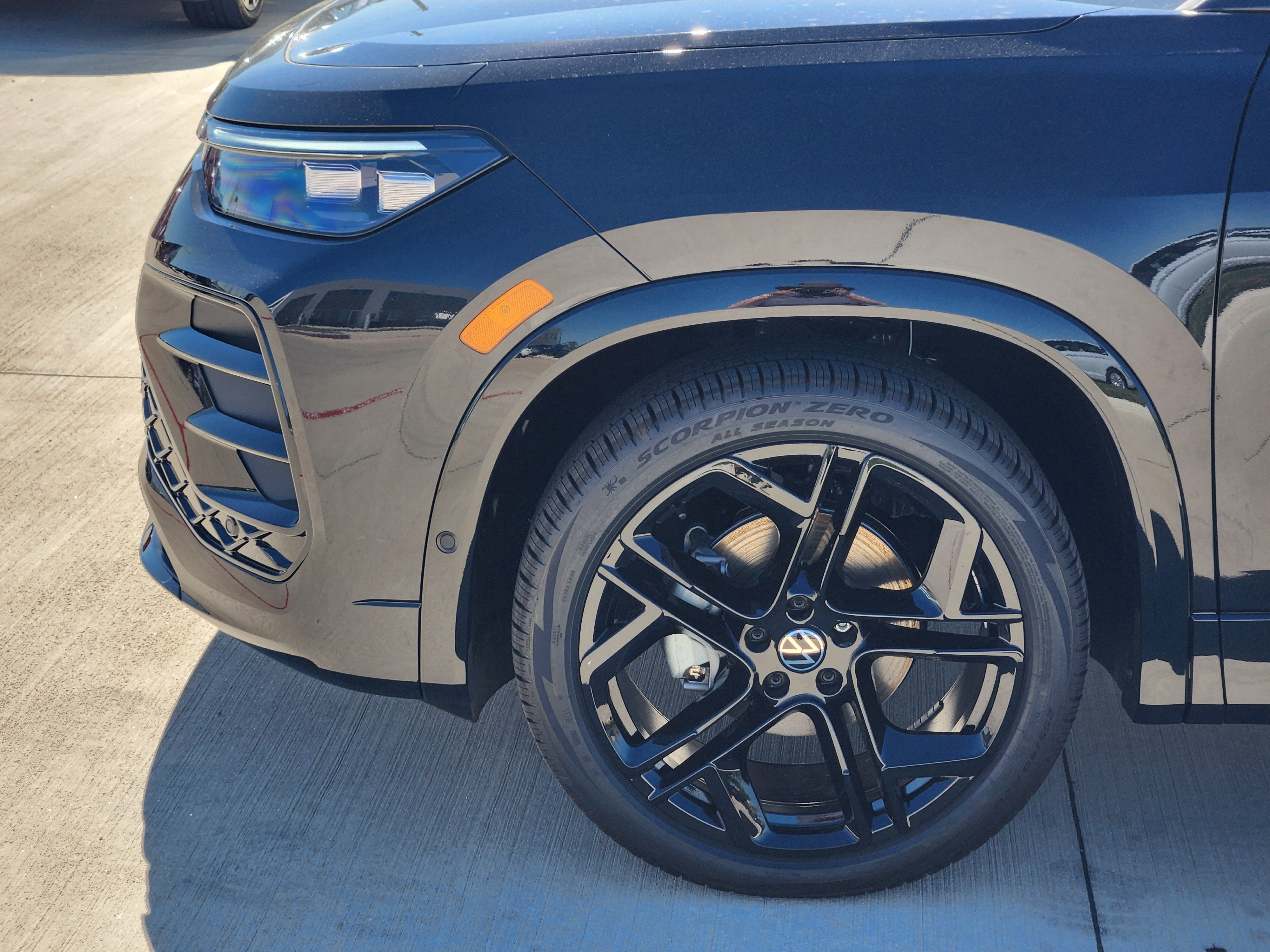 2026 Volkswagen Tiguan SE R-Line Black