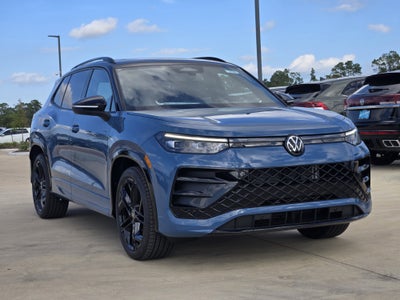 2026 Volkswagen Tiguan SE R-Line Black