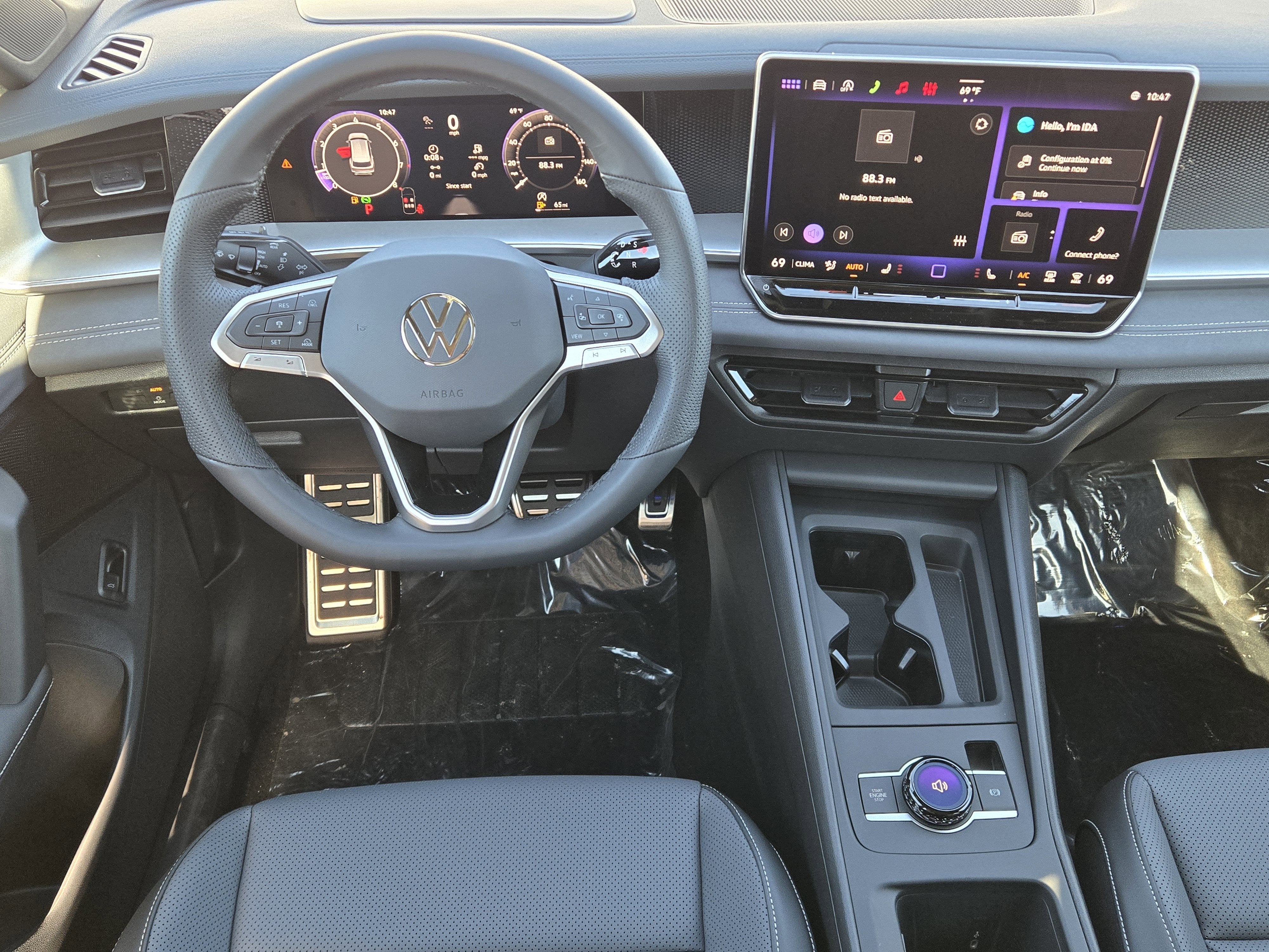 2026 Volkswagen Tiguan SE R-Line Black