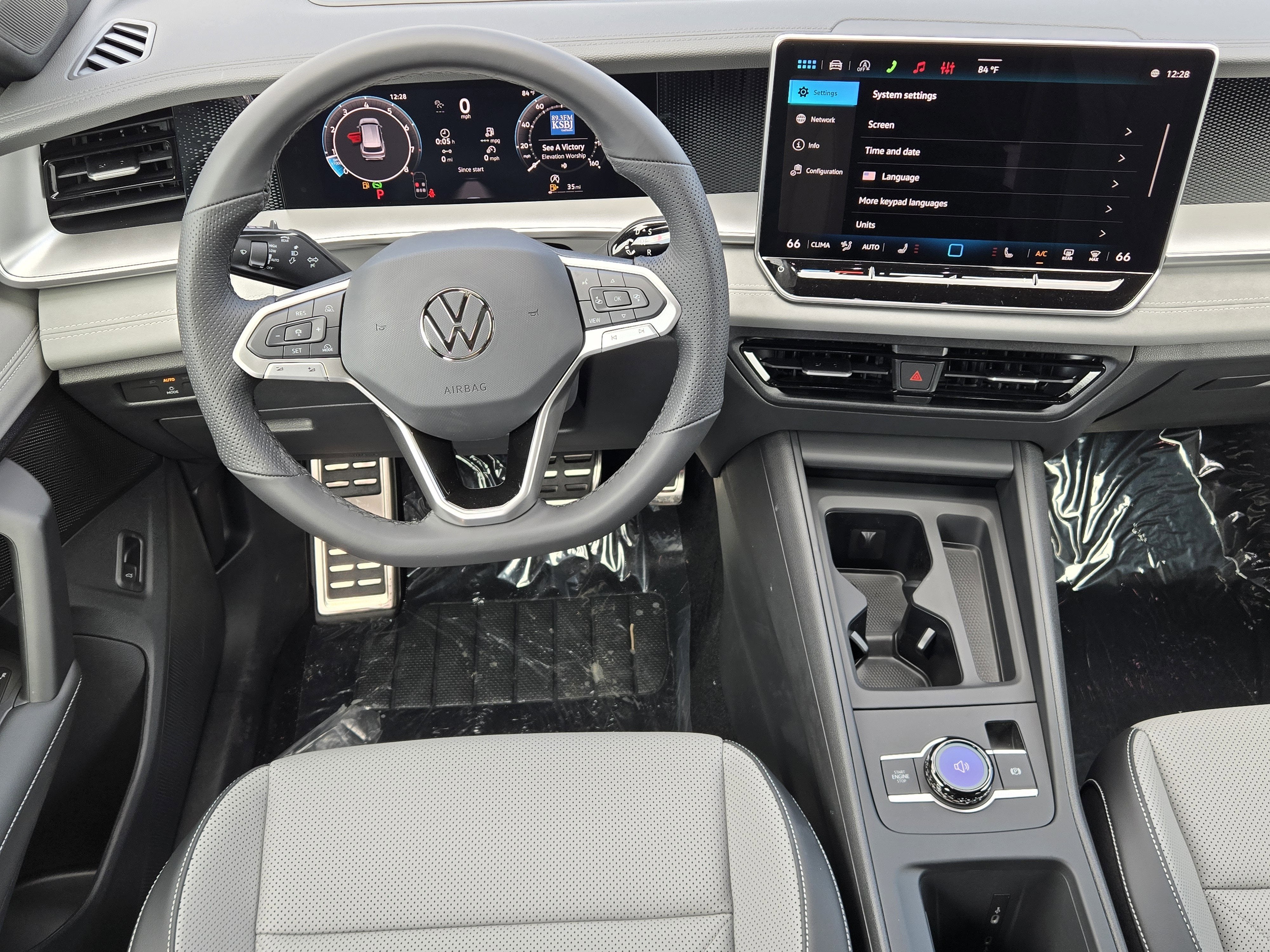 2026 Volkswagen Tiguan SE R-Line Black