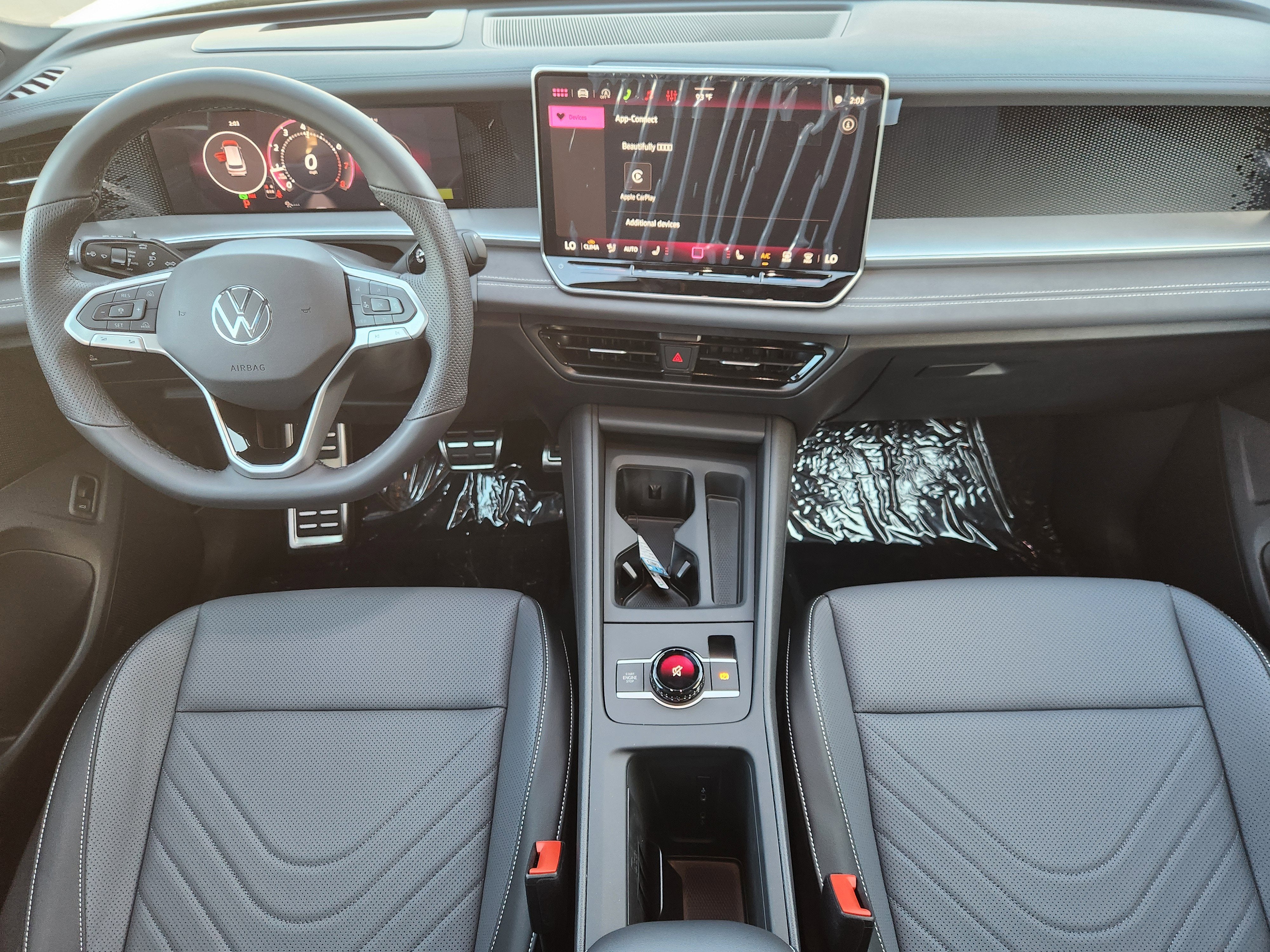 2026 Volkswagen Tiguan SE R-Line Black