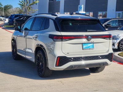 2026 Volkswagen Tiguan SE R-Line Black