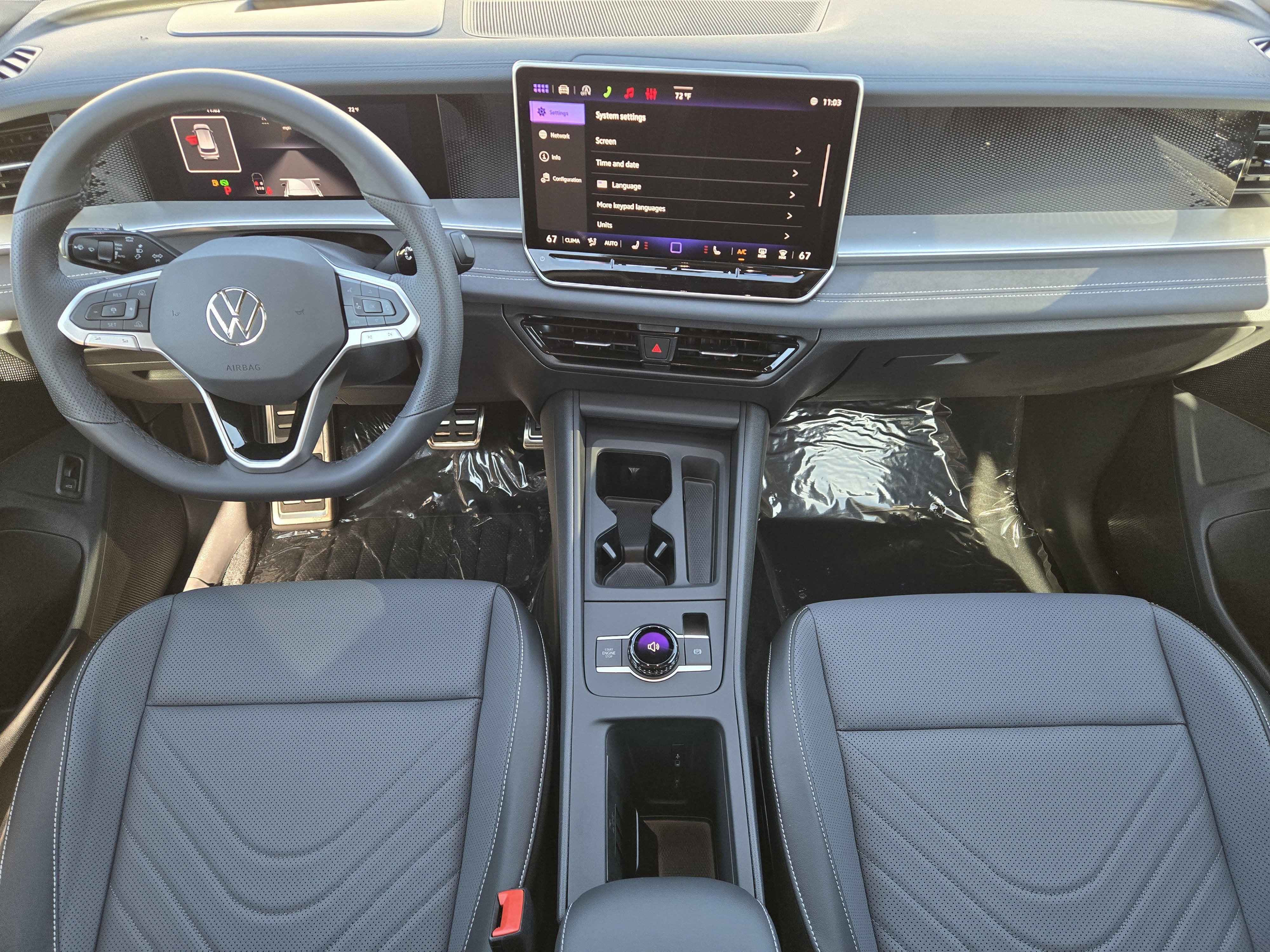 2026 Volkswagen Tiguan SE R-Line Black