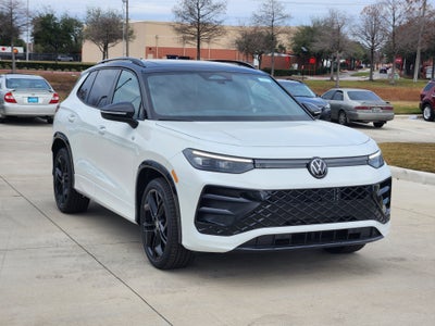 2026 Volkswagen Tiguan SE R-Line Black