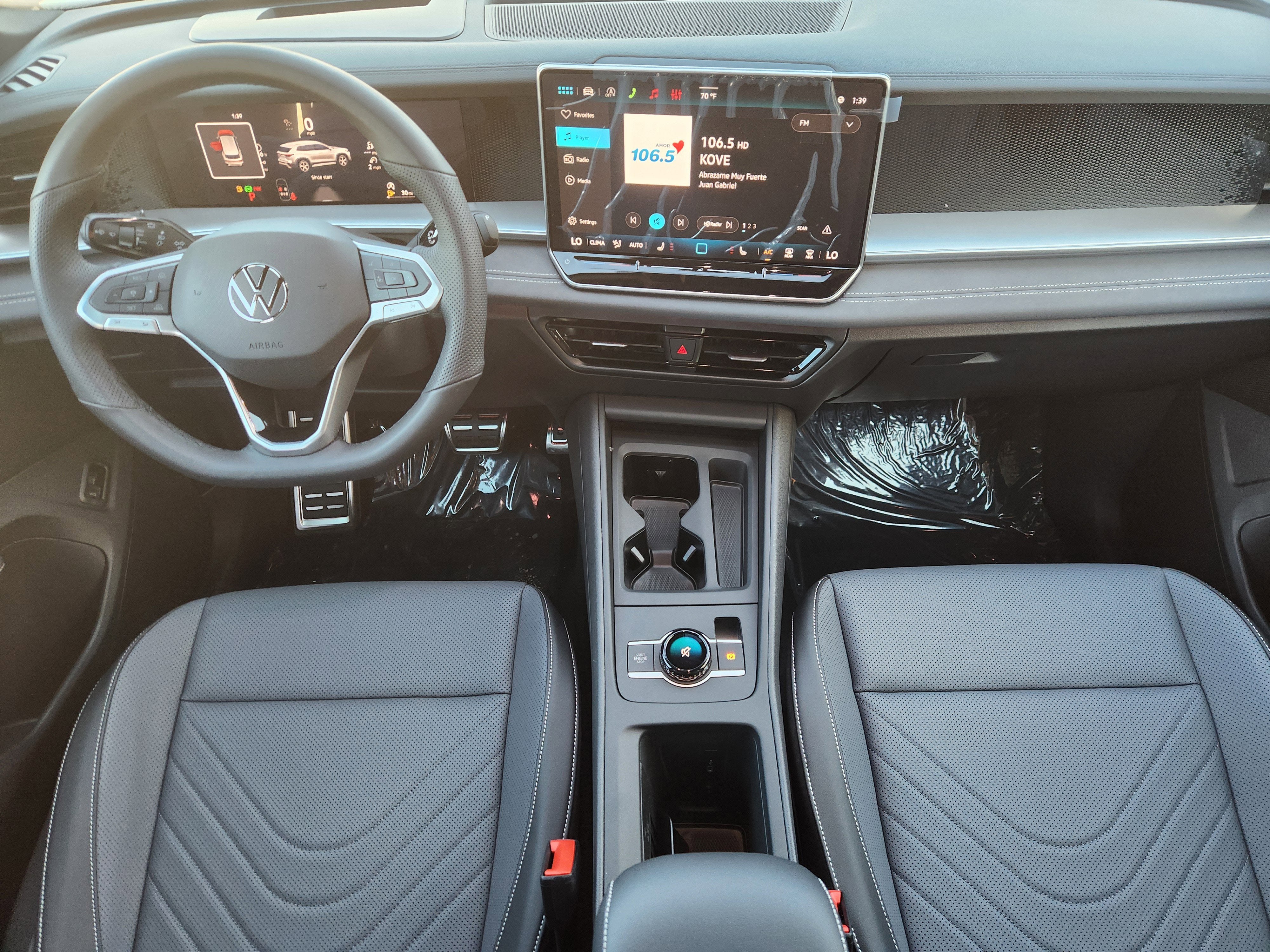 2026 Volkswagen Tiguan SE R-Line Black