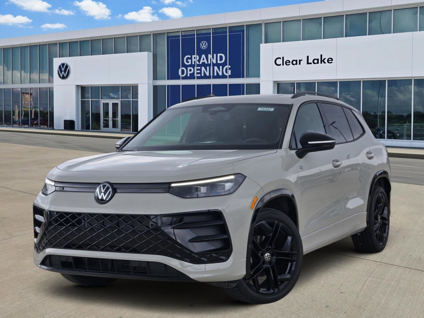 2026 Volkswagen Tiguan SE R-Line Black