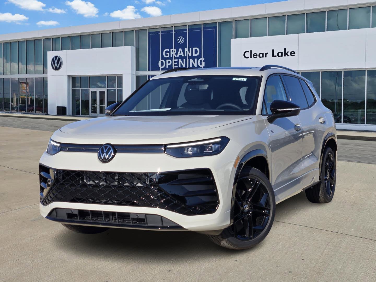 2026 Volkswagen Tiguan SE R-Line Black