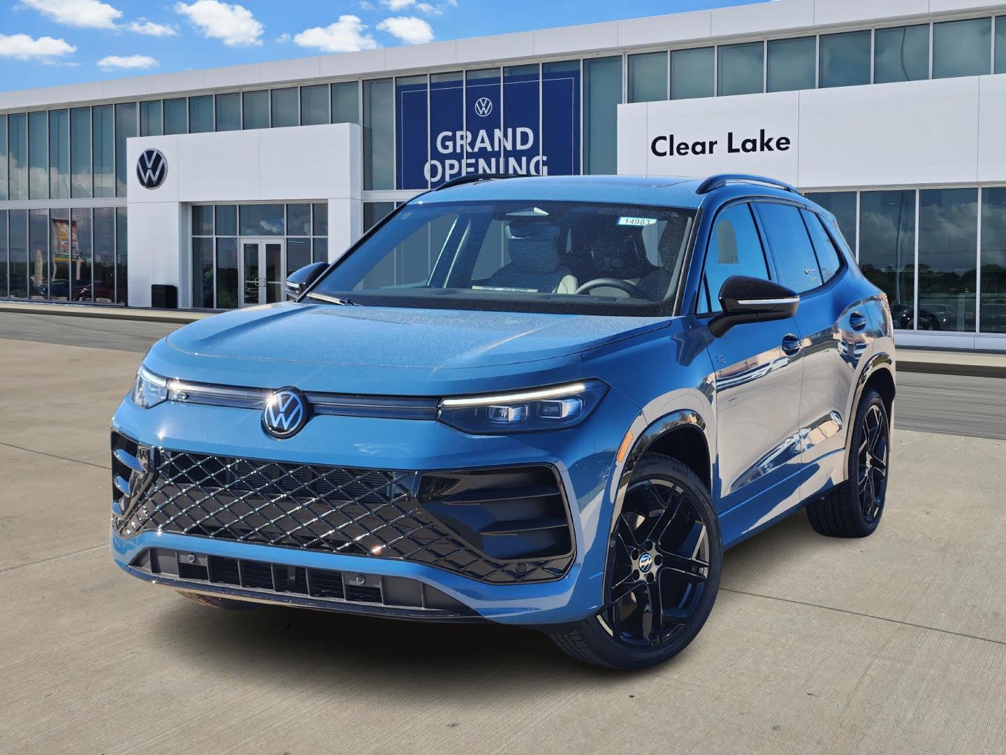 2026 Volkswagen Tiguan SE R-Line Black