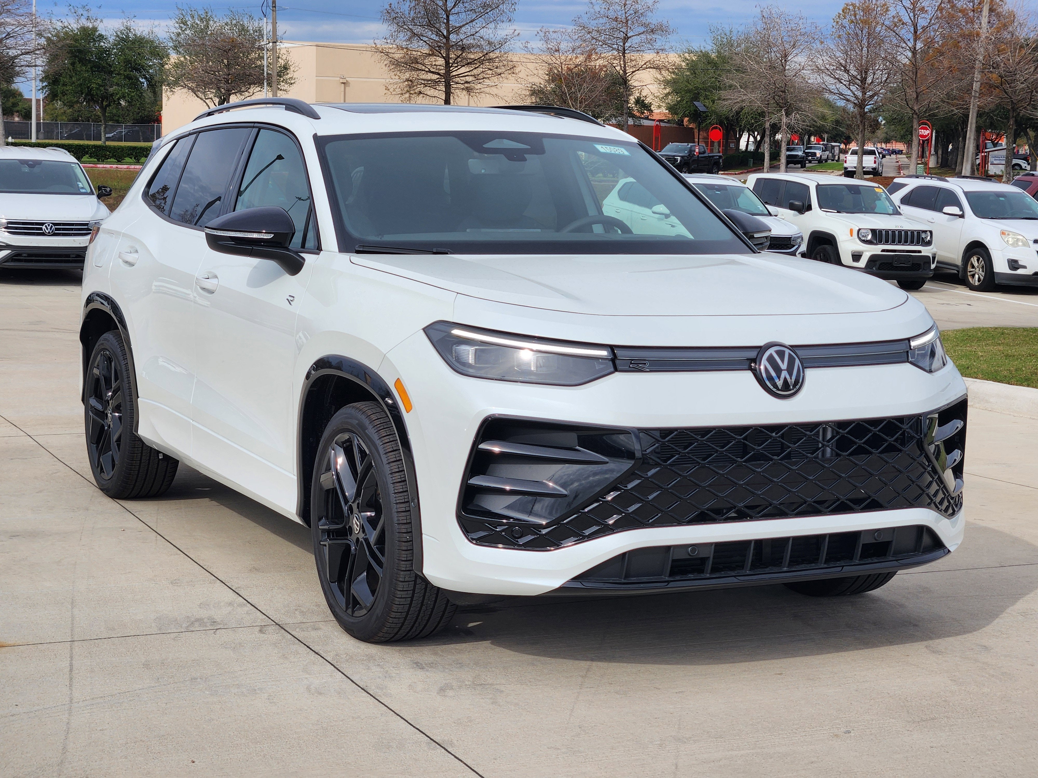 2026 Volkswagen Tiguan SE R-Line Black