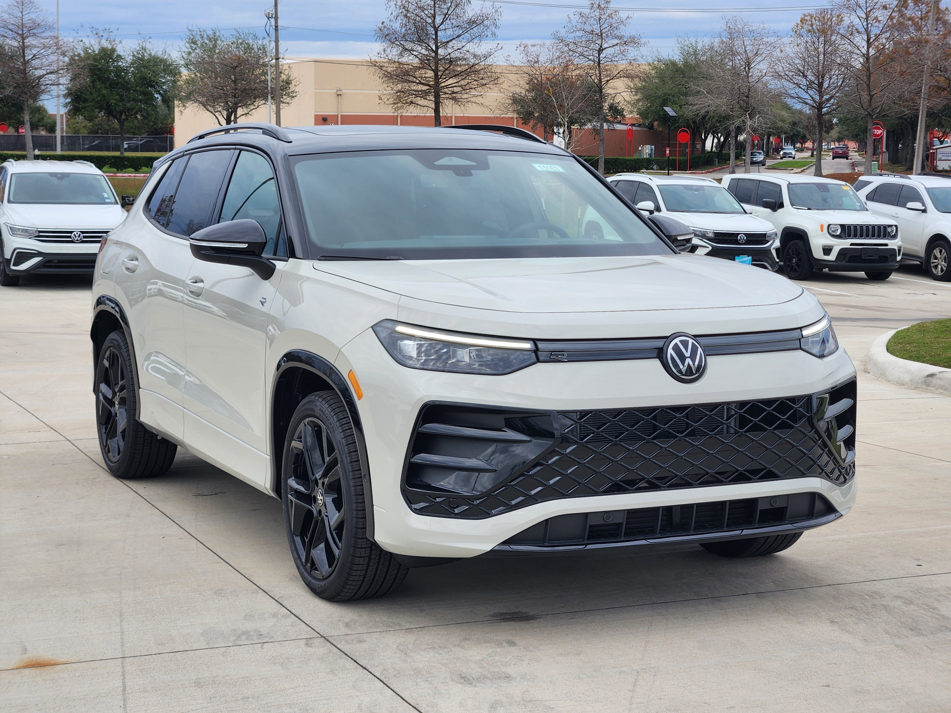 2026 Volkswagen Tiguan SE R-Line Black