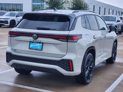 2026 Volkswagen Tiguan SE R-Line Black