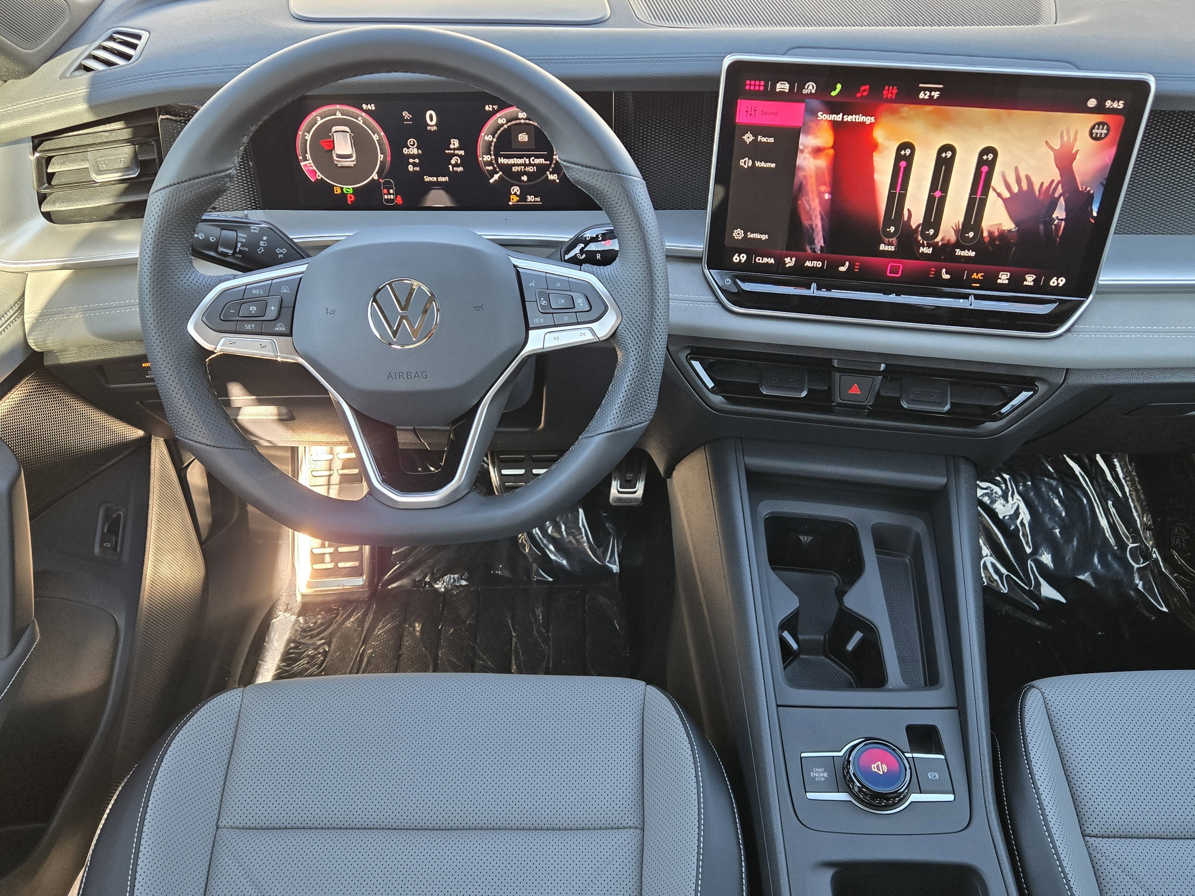 2026 Volkswagen Tiguan SE R-Line Black