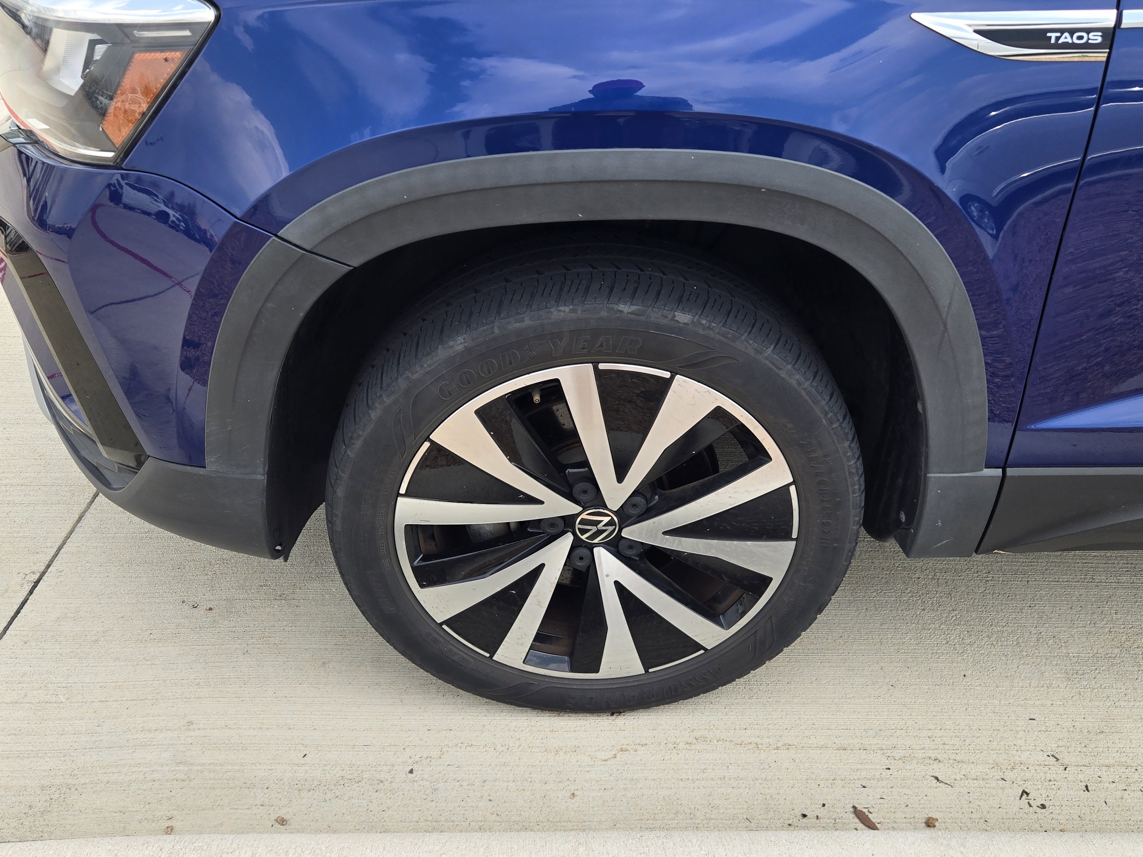 2022 Volkswagen Taos SE