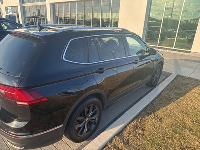 2023 Volkswagen Tiguan SE