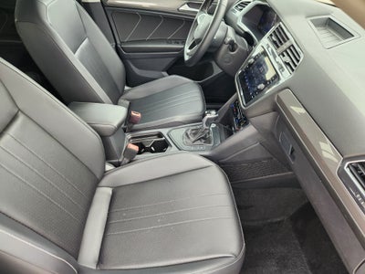 2023 Volkswagen Tiguan SE