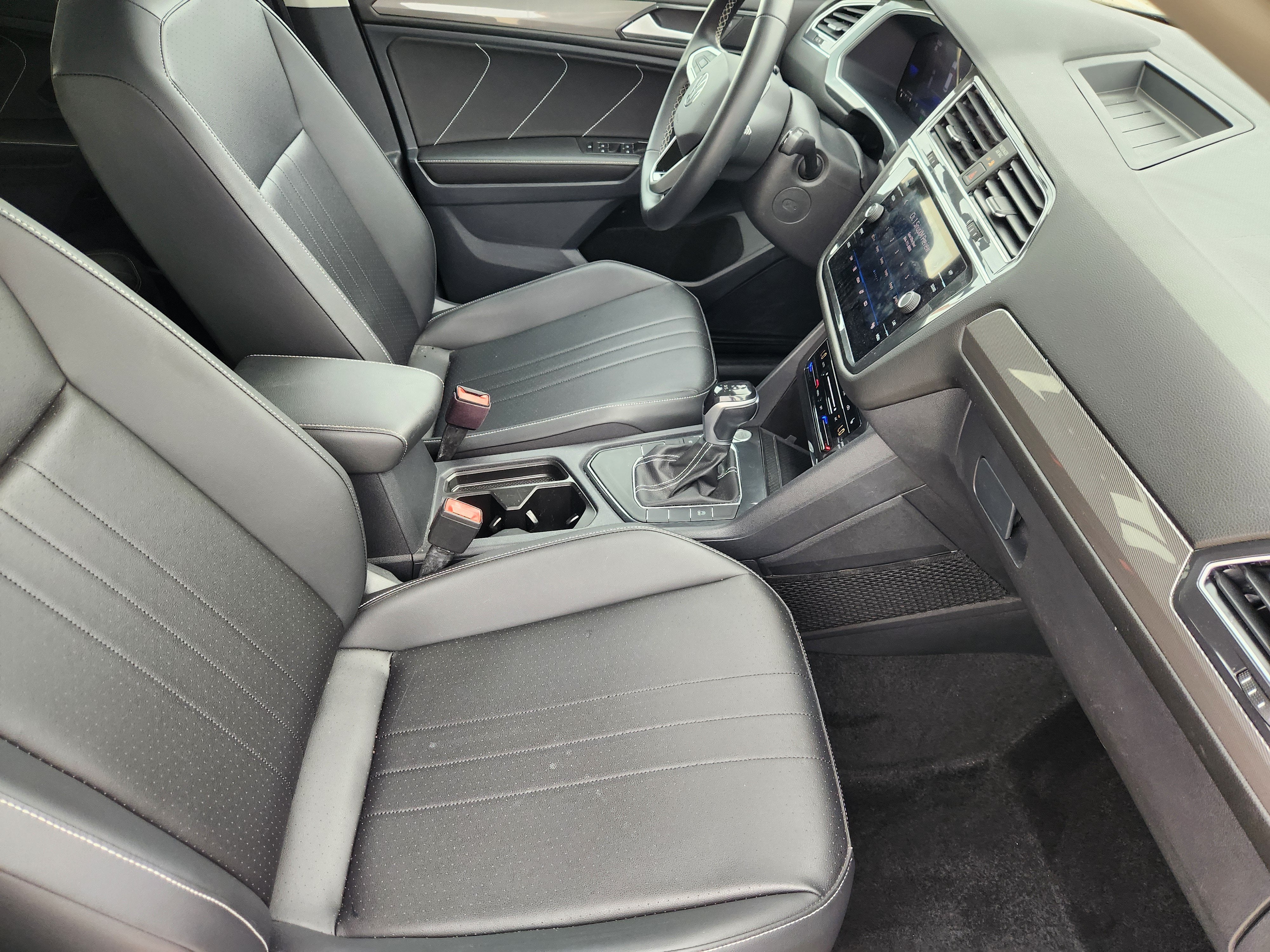 2023 Volkswagen Tiguan SE