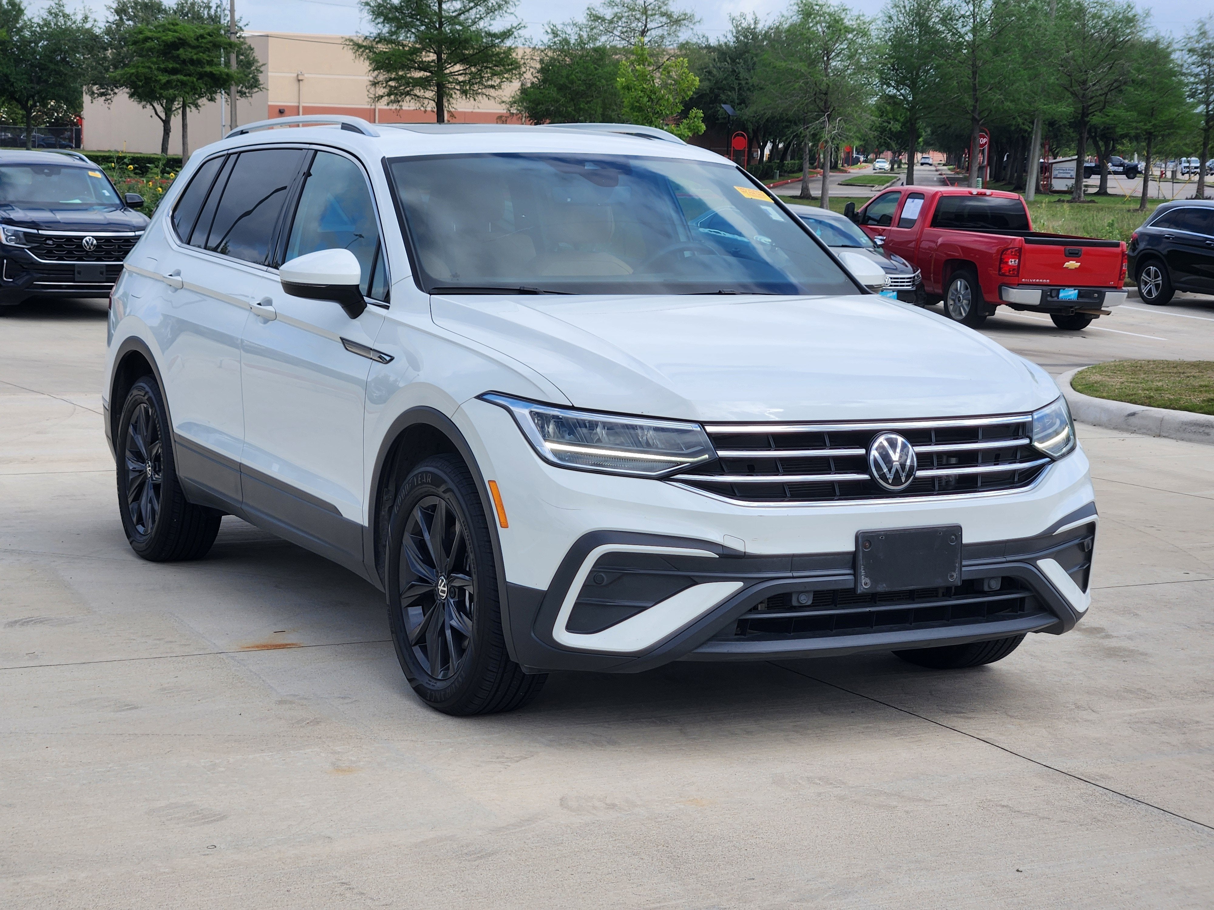2024 Volkswagen Tiguan SE