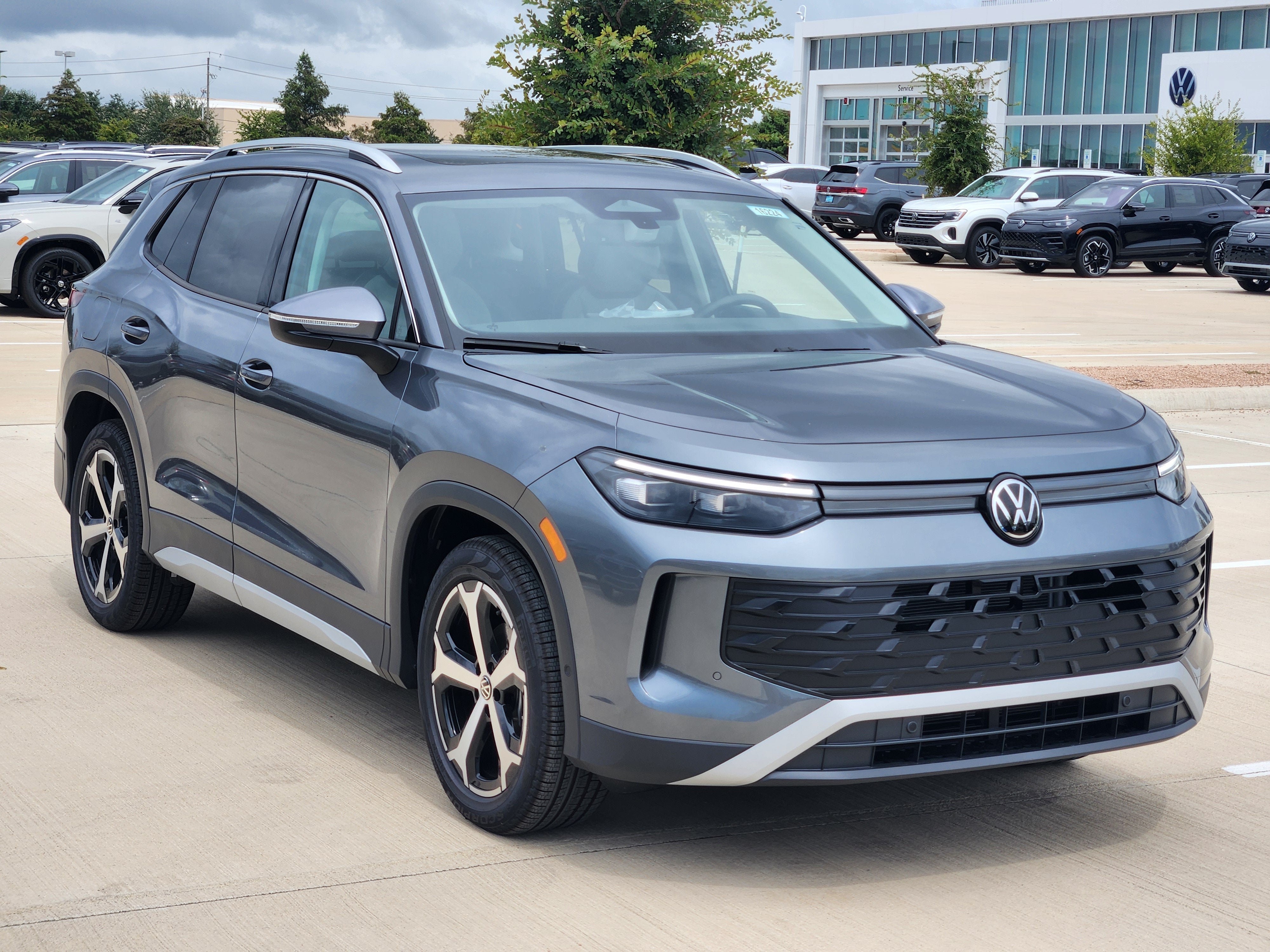 2026 Volkswagen Tiguan SE