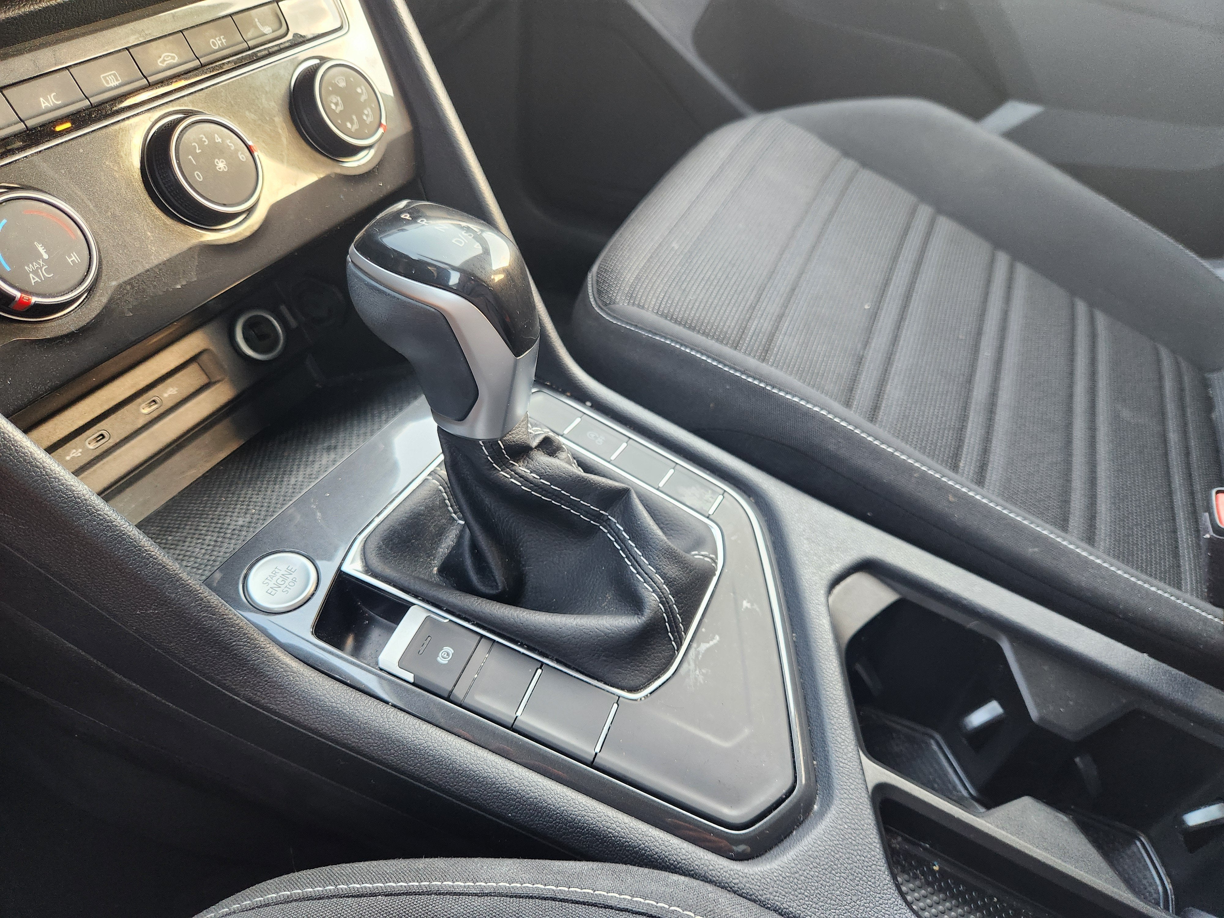 2023 Volkswagen Tiguan S