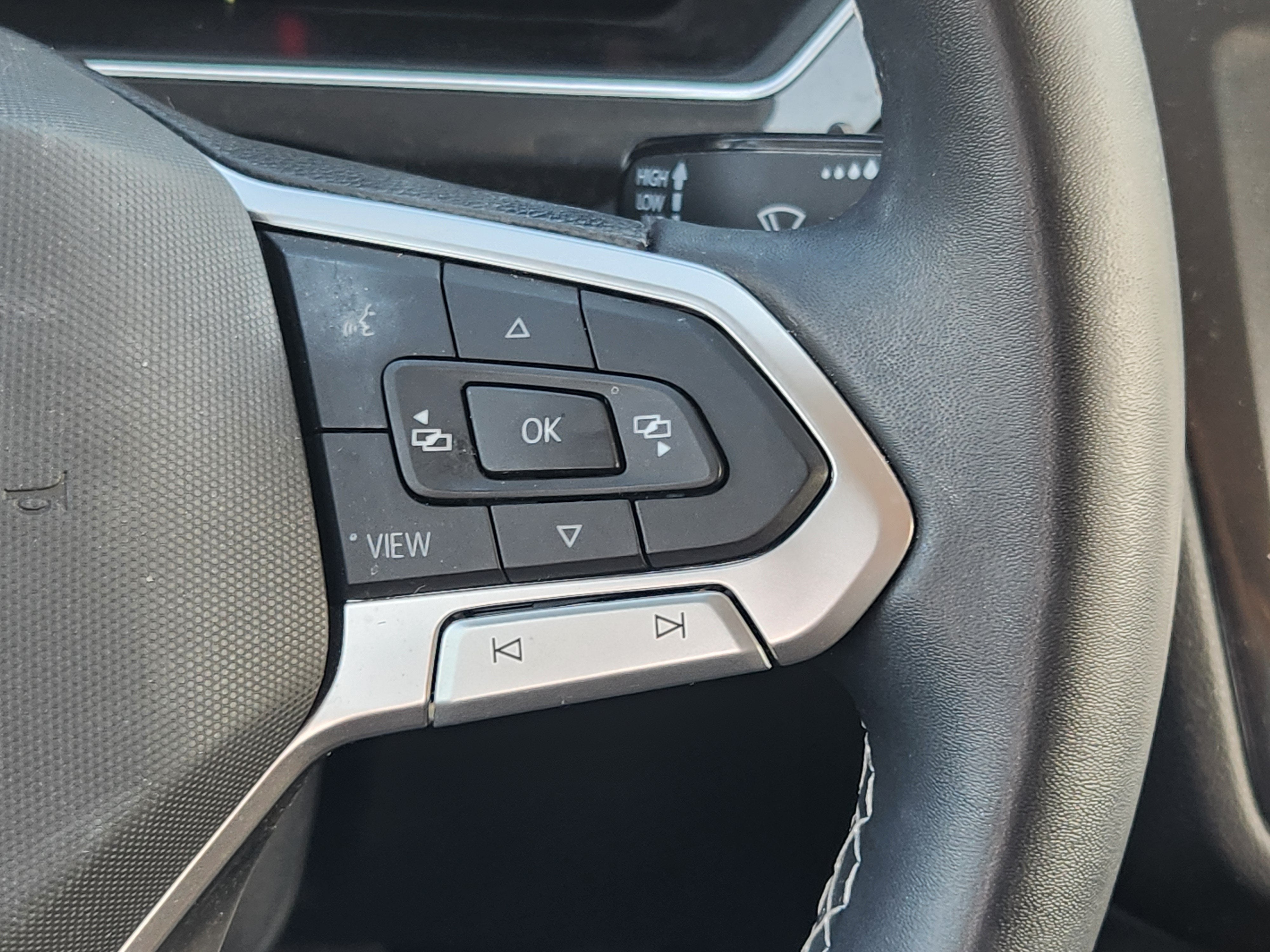 2023 Volkswagen Tiguan S