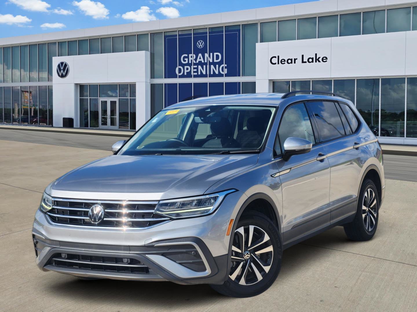 2024 Volkswagen Tiguan S