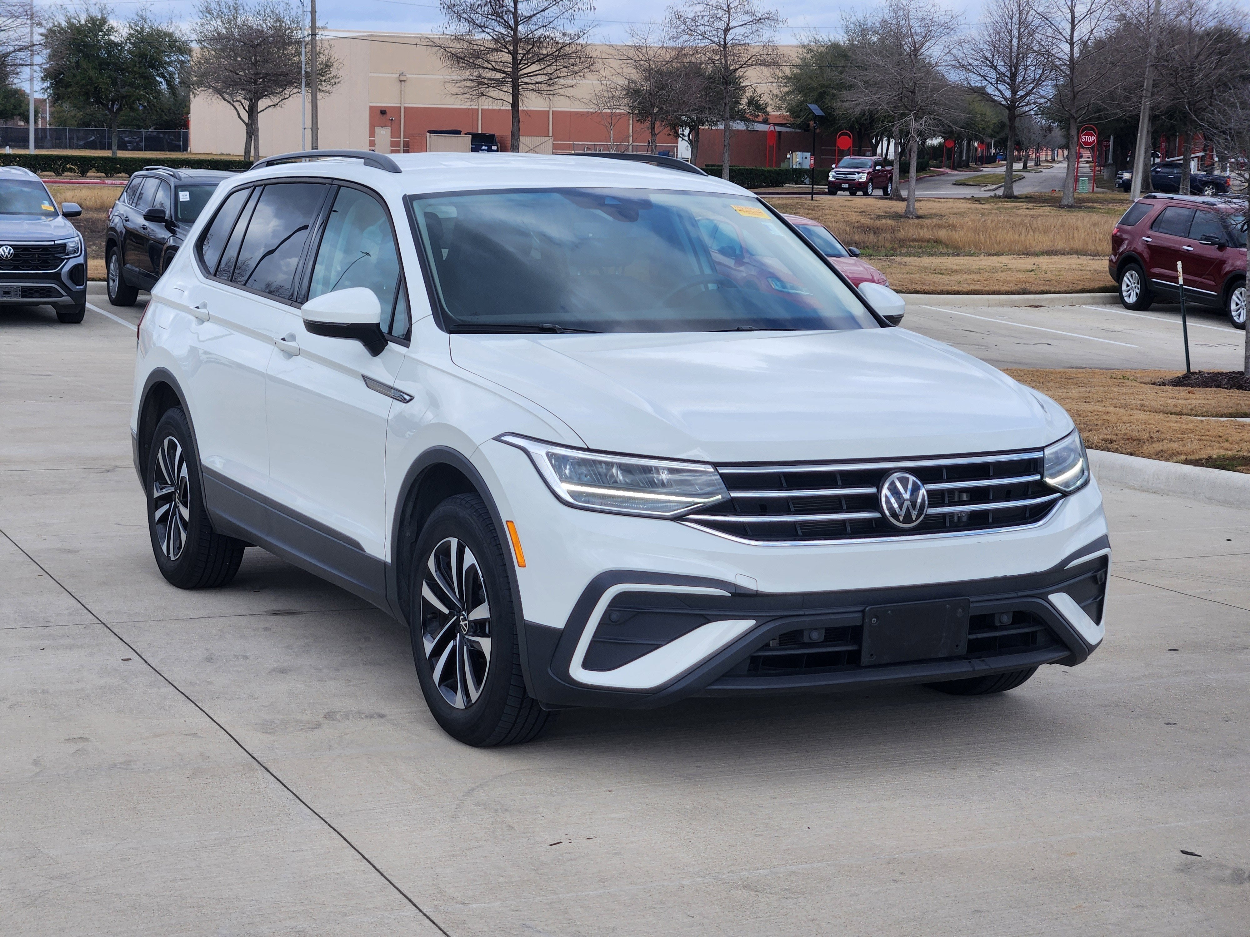 2024 Volkswagen Tiguan S