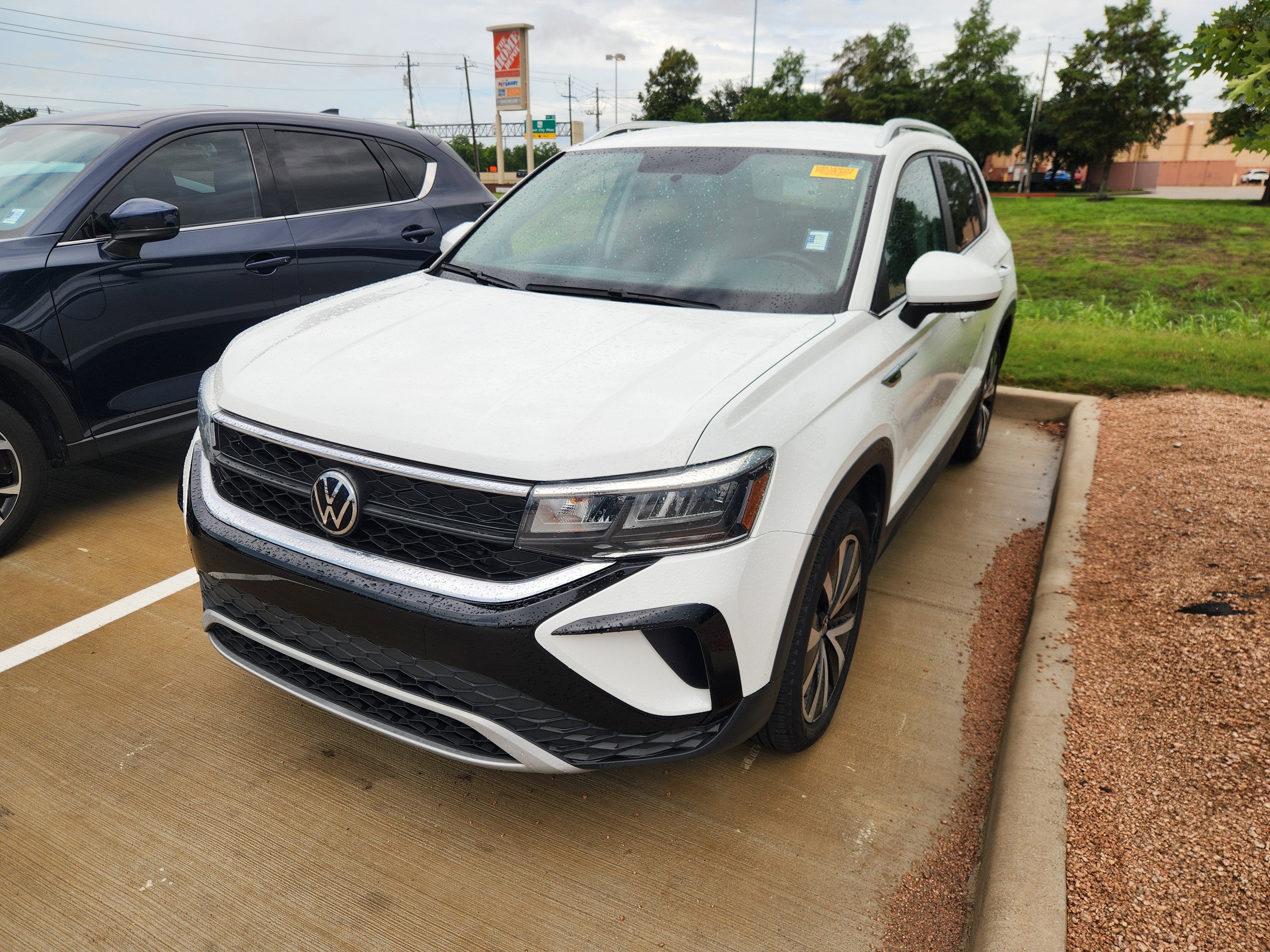 2022 Volkswagen Taos SE
