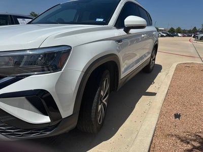 2022 Volkswagen Taos SE