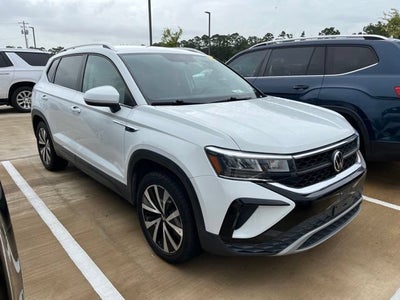 2022 Volkswagen Taos SE