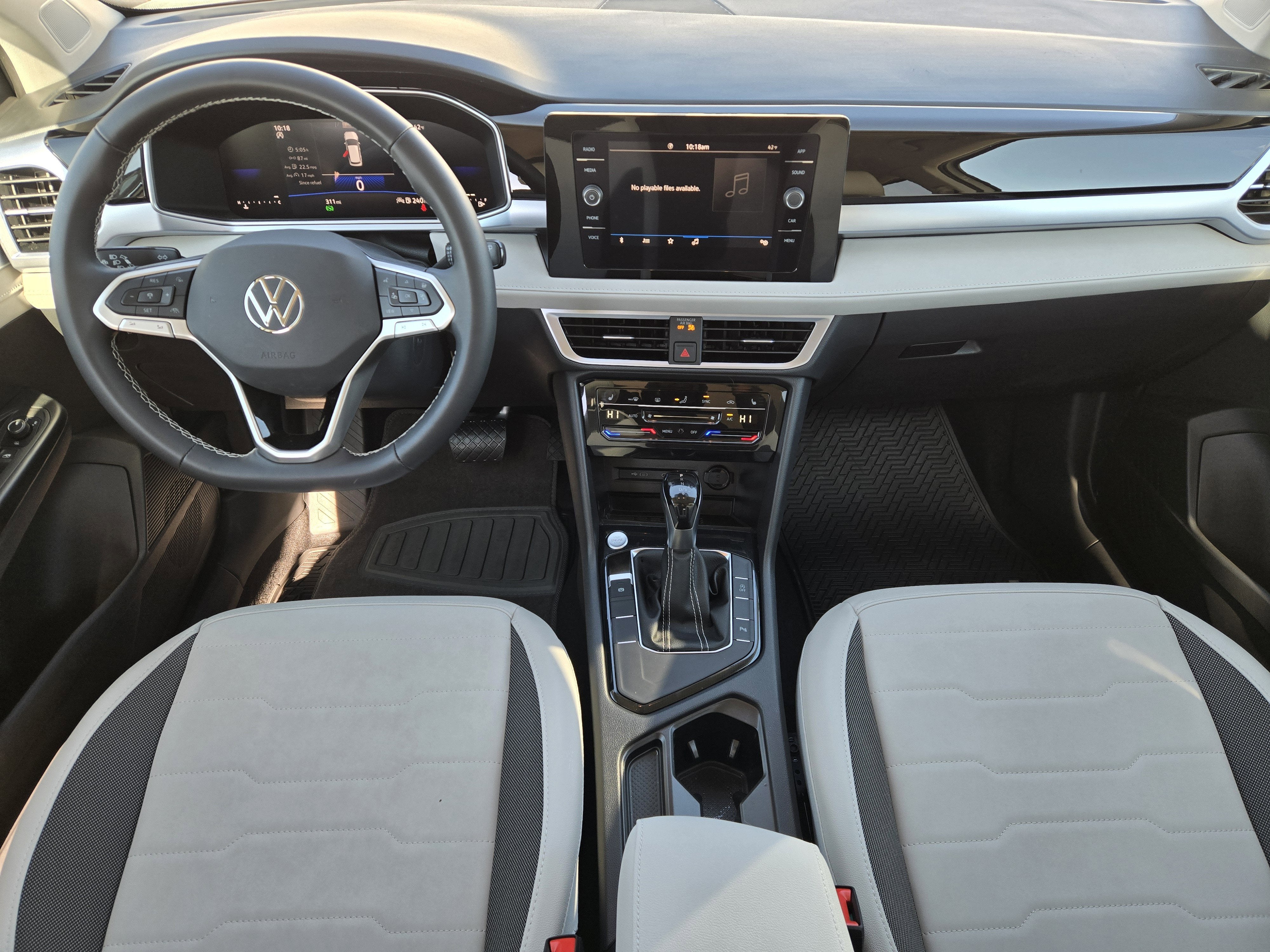 2026 Volkswagen Taos SE