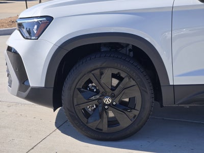 2026 Volkswagen Taos SE