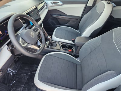 2026 Volkswagen Taos SE