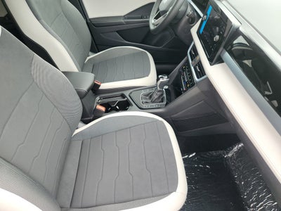 2027 Volkswagen Taos SE